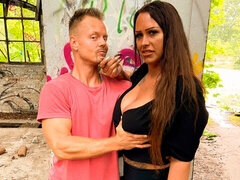 Culo grande, Morena, Linda, Ébano, Interracial, Dinero, Perforación, Tatuaje