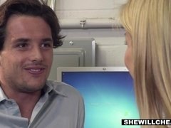 Blonde, Sucer une bite, Hard, Mère que j'aimerais baiser, Pute, Épouse