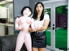 Aziatisch, Grote kont, Grote lul, Pijpbeurt, Bruinharig, Hondjeshouding, Moeder die ik wil neuken, Moeder