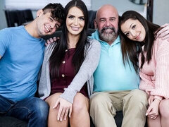 18, デカ尻, デカチン, フェラチオ, 茶髪の, バック, ティーン, オッパイの