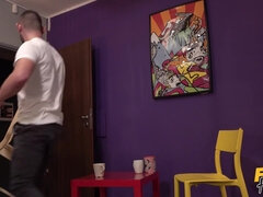 Dormitorio, Tetas grandes, Rubia, Tacones, Jeans, Masturbación, Perforación, Coño