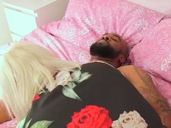 Минет, Собачьи, Секс без цензуры, Хд, Зрелые, Милф, Молоденькие, Втроем