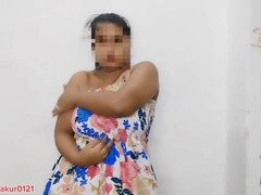 18 jaar, Vingeren, Muurgat, Huisgemaakt, Rijpe lesbienne, Klein, Kut duiken, Kousen