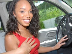 18 jaar, Grote kont, Grote lul, Grote mammen, Pijpbeurt, Interraciaal, Mager, Tiener