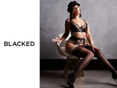 Grote kont, Grote lul, Grote mammen, Bruinharig, Hondjeshouding, Harig, Kort haar, Mager