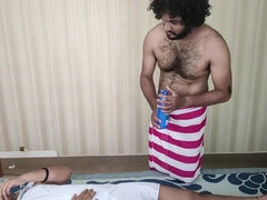 素人, 美女, デカパイ, 茶髪の, 巨乳な, 毛深い, インド人, 妻