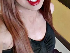 素人, アジア人, 捕まる, 女装男装, イく瞬間, 手コキする, 公共, シーメール