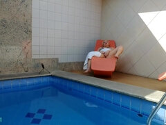 Arsch, Grosser arsch, Blondine, Blasen, Kehlenfick, Hd, Milf, Im freien