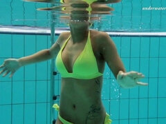 Robe, Pieds, Public, Russe, Rasée, Solo, Adolescente, Nénés