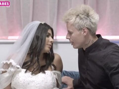 Grosse titten, Braut, Braunhaarige, Gehörnter ehemann, Griechisch, Hd