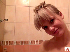 Amateur, Cuarto de baño, Rubia, Casero, Masturbación, Ducha