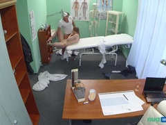 Amateur, Lamer culo, Médico, Estilo perrito, Lamidas, Enfermera, Coño, Uniforme
