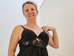 Gros cul, Blonde, Gode, Doigter, Mature, Solo, Dénudage, Jouets