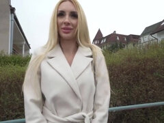 Blond, Pijpbeurt, Hondjeshouding, Moeder die ik wil neuken, Gezichtspunt, Openbaar, Realiteit, Mager