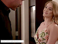 Pijpbeurt, Bruinharig, Eerste keer, Vriendin, Logement, Ondergoed, Slet