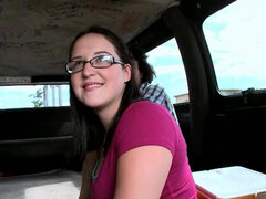 Wohlbeleibte schöne frauen, Braunhaarige, Bus, Handjob, Hardcore, Natürlichen titten, Muschi, Titten