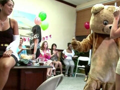 Verga grande, Cfnm, Bailar, Sexo duro, Hd, Interracial, Madres para coger, Fiesta