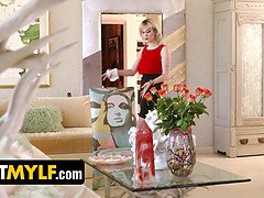 Grote kont, Grote mammen, Blond, Diep in de keel, Dik, Likken, Kut duiken, Schreeuwen