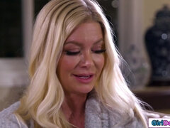 Grosse titten, Blondine, Hd, Lesbisch, Masturbation, Milf, Stiefmutter, Titten