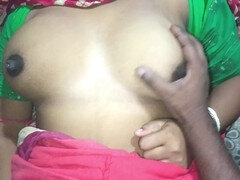 叔母, 彼女, インド人, 小柄, ふっくら乳首, ストッキング, パイ刷り, オッパイの