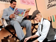 Amateur, Culo, Tetas grandes, Rubia, Tetas naturales, Oficina, Coño, Cabello corto