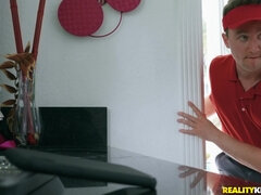 Американки, Ванна, Спальня, Большие сиськи, Минет, Семяизвержение, Мамочка, На природе