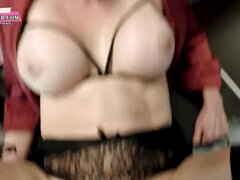 In den arsch, Grosse titten, Blondine, Blasen, Spermaladung, Selbstgemacht, Milf, Mutti