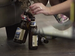 Amerikanisch, Wohlbeleibte schöne frauen, Grosser schwanz, Grosse titten, Natürlichen titten, Rau, Tätowierung, Titten