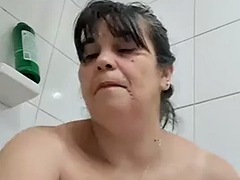 デカチン, フェラチオ, 黒人, お婆さん, 毛深い, マッサージ, 淫乱熟女, シャワー