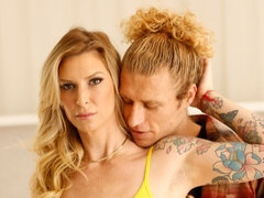 Спальня, Большой член, Блондинки, Минет, Мастурбация, Милф, Тощие, Сиськи