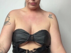 茶髪の, 服従, フェムドム, オナニー, 淫乱熟女, 愛人, 一人, ペニスバンド