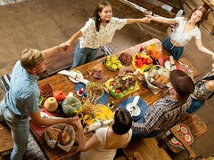 18 años, Verga grande, Mamada, Ffm, Orgía, Flaco, Adolescente, Tetas