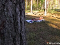 Блондинки, В клубе, Европейки, На природе, На публике, Бритые, Молоденькие