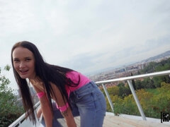 Enthousiasteling, Lul, Hardcore, Spijkerbroeken, Buiten, Gezichtspunt, Russisch, Sokken