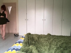 Gorgeous Redhead Teen Enjoys Herself In A Solo Scene