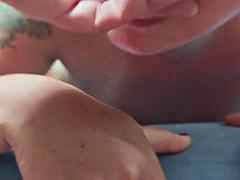 Blasen, Flotter vierer, Gruppensex, Schwul, Hd, Milf, Orgie, Öffentlich