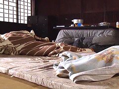 Asiatisch, Grosse titten, Erotisch, Gruppensex, Hd, Orgasmus, Orgie, Ablutschen