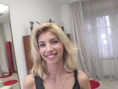 Tetas grandes, Mamada, Pajear, Afeitado, Zapatos, Estriptis, Adolescente, Tetas