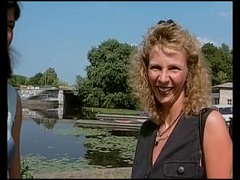 Leie, Blasen, Braunhaarige, Europäisch, Aufs gesicht abspritzen, Deutsch, Milf, Retro