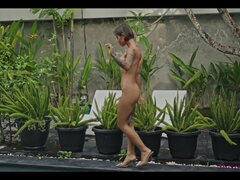 Erotisch, Frau, Masturbation, Nackt, Orgasmus, Erotischer film, Sich ausziehen, Scherzbold