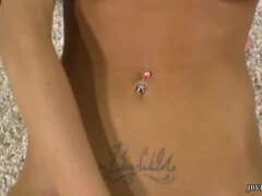 Красотки, Большая жопа, Большой член, Фут фетиш, Мастурбация, Натуральные сиськи, Соло, Чулки