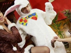 Culo grande, Tetas grandes, Mamada, Estilo perrito, Ffm, Besar, Madres para coger, Trio