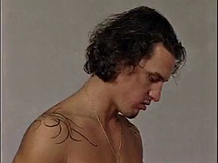 Anal, Grosse bite, Sucer une bite, Brunette brune, Tir de sperme, Européenne, Hard, Rétro ancien