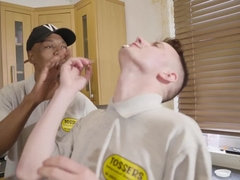 浴室, デカチン, デカパイ, フェラチオ, バック, 顔射, キッチン, オマンコ