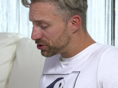 Grote lul, Zwart, Pijpbeurt, Bruinharig, Hongaars, Likken, Zuigen, Tiener