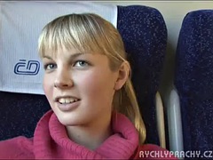 Секс без цензуры, На публике, В поезде