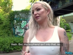 Grosser schwanz, Blondine, Vollbusig, Aufs gesicht abspritzen, Milf, Im freien, Öffentlich, Muschi