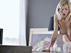Busty blonde babe Luna gets fucked