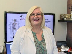 Большая жопа, Большой член, Член, Собачьи, Огромные размеры, Зрелые, Натуральные сиськи, Короткая стрижка