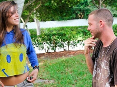 Gros cul, Grosse bite, Sucer une bite, En levrette, Fille latino, Mère que j'aimerais baiser, Culottes ou slips, Nénés